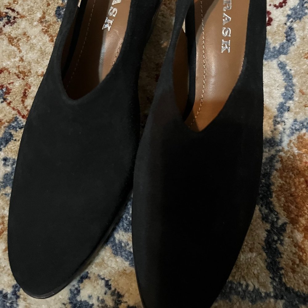 - TRASK BLACK SUEDE 2 INCH HEELS VERY NICE!! SZ 7.5M